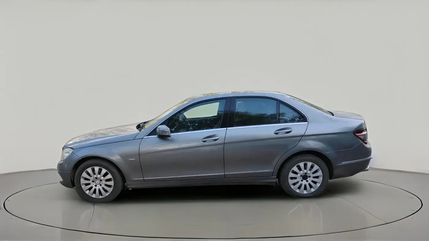 2010 Mercedes Benz C Class C 250 CDI, Diesel, Automatic, 1,18,676 km, exterior
