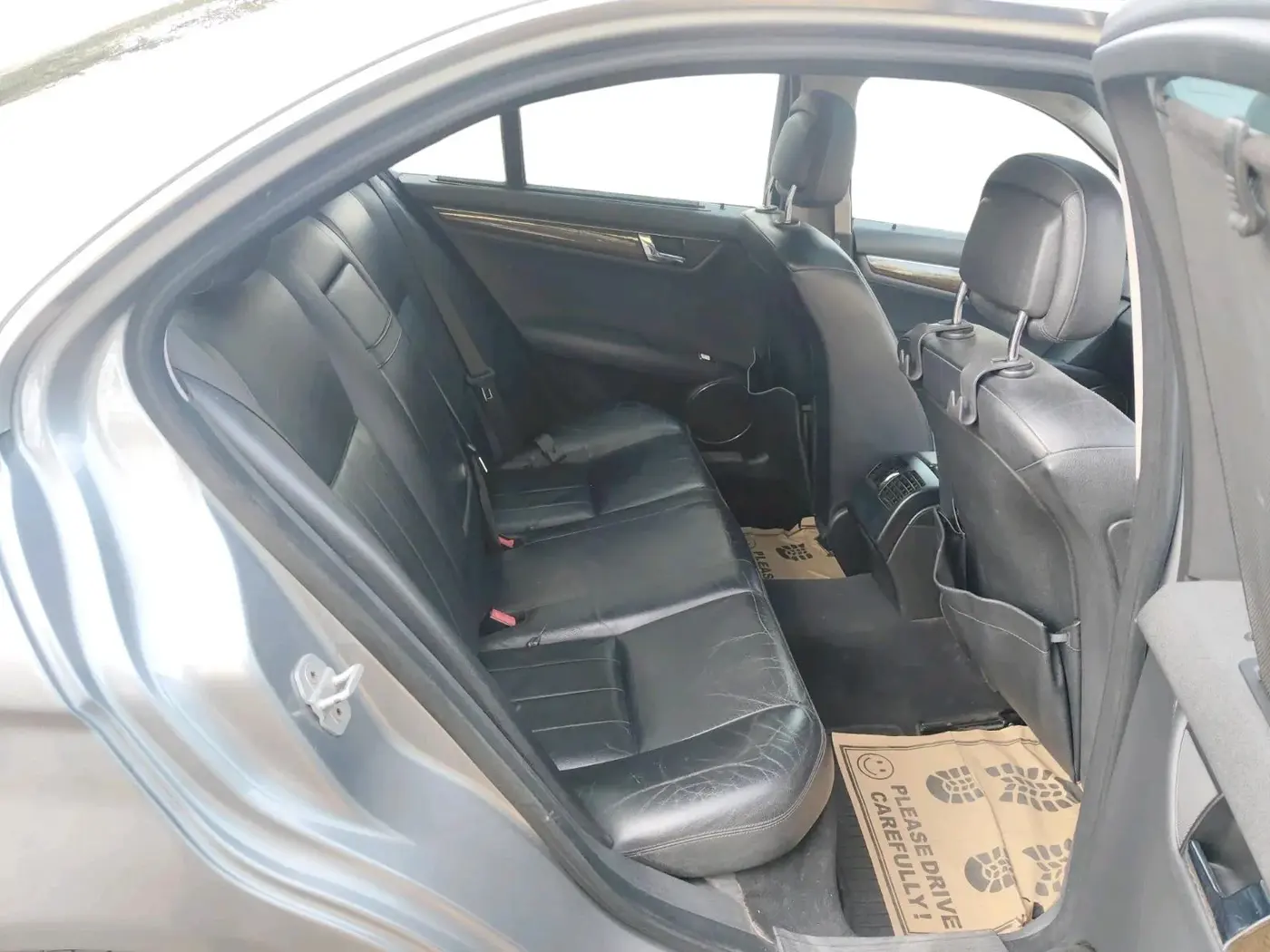 2010 Mercedes Benz C Class C 250 CDI, Diesel, Automatic, 1,18,676 km, interior