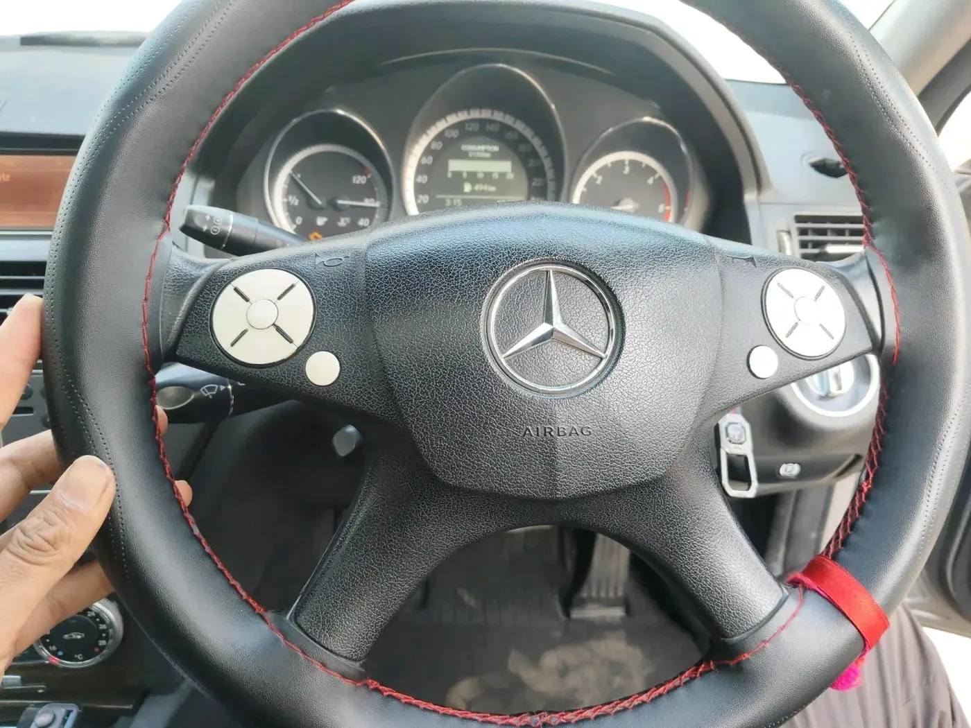 2010 Mercedes Benz C Class C 250 CDI, Diesel, Automatic, 1,18,676 km, interior