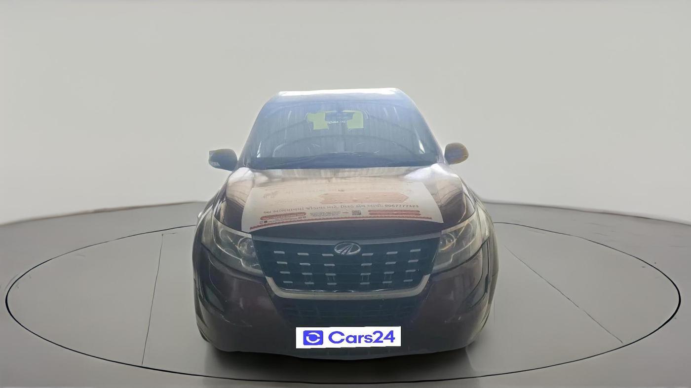 2018 Mahindra XUV500 W5, Diesel, Manual, 1,45,562 km, exterior