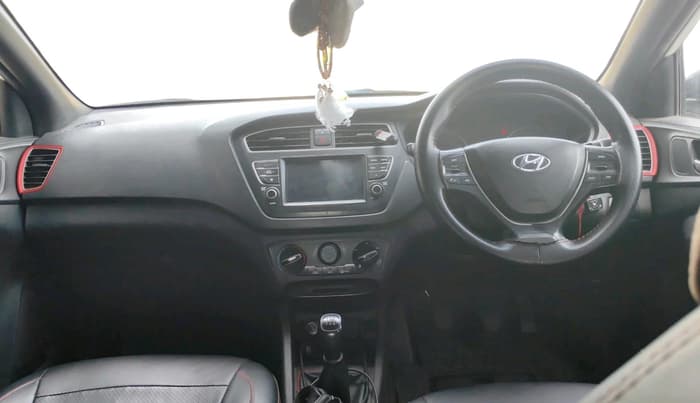 2019 Hyundai Elite i20 SPORTZ PLUS 1.2 DUAL TONE, Petrol, Manual, 90,573 km, interior