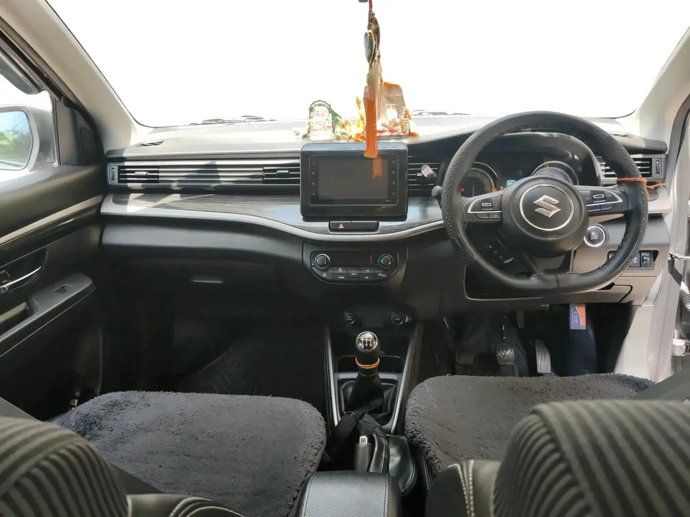 2023 Maruti XL6 ZETA CNG, CNG, Manual, 44,791 km, interior