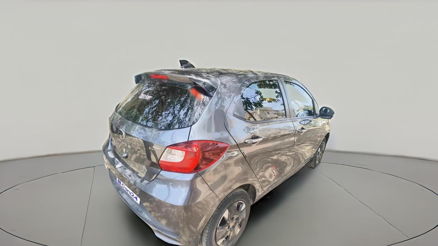 2025 Tata Tiago XZA iCNG, CNG, Automatic, 5,310 km, exterior