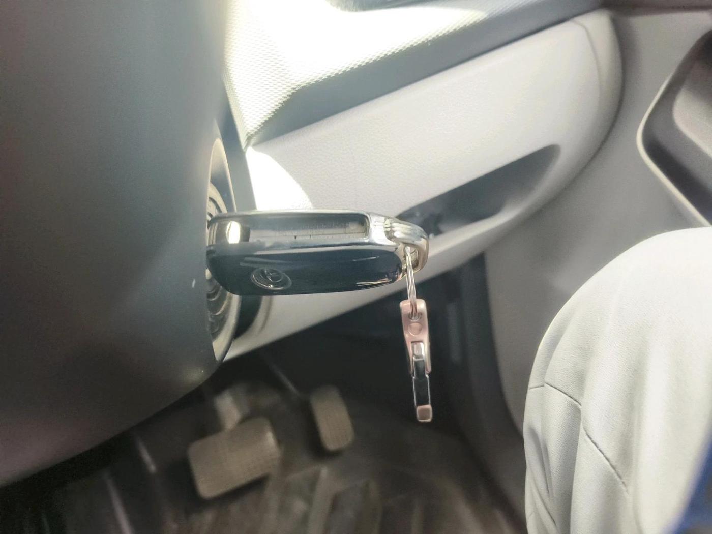 2025 Tata Tiago XZA iCNG, CNG, Automatic, 5,310 km, interior