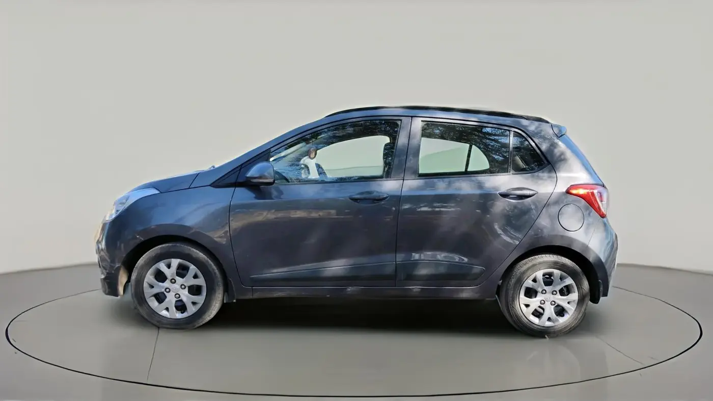 2015 Hyundai Grand i10 SPORTZ 1.1 CRDI, Diesel, Manual, 3,00,000 km, exterior