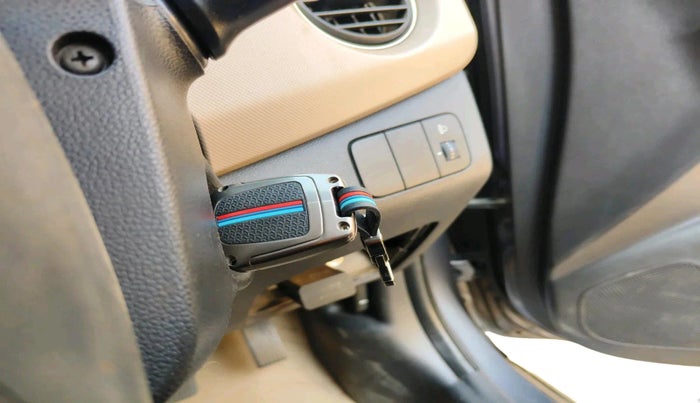 2015 Hyundai Grand i10 SPORTZ 1.1 CRDI, Diesel, Manual, 96,658 km, interior