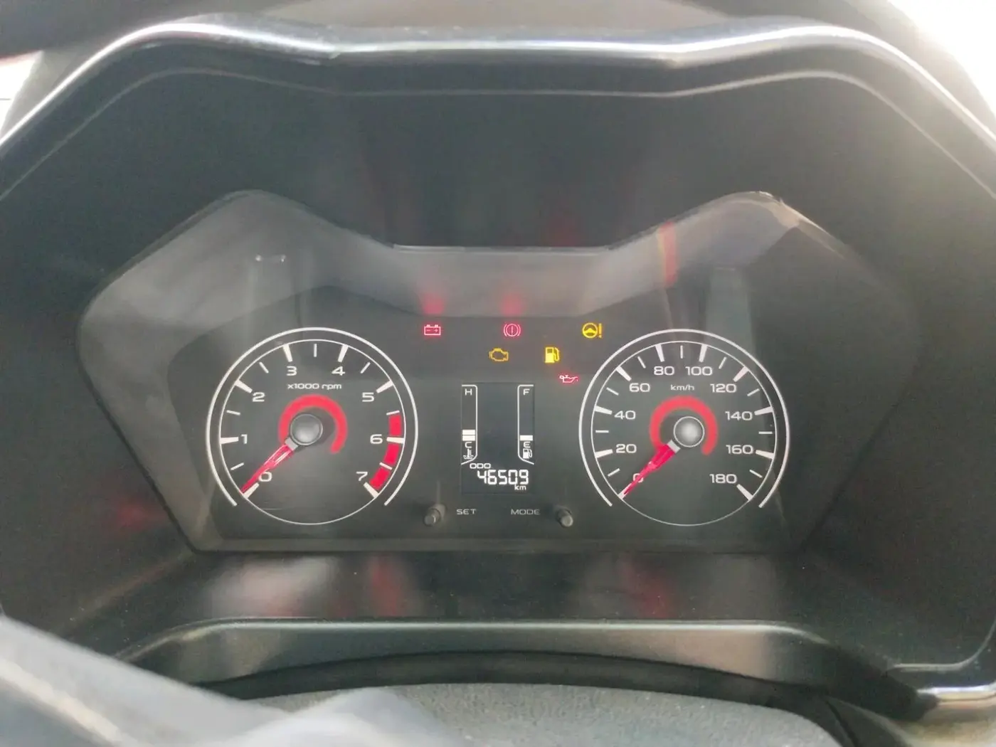 2018 Mahindra KUV 100 NXT K2 D 6S, Diesel, Manual, 46,509 km, interior