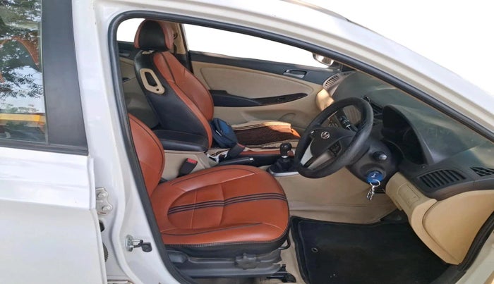 2016 Hyundai Verna 1.6 CRDI SX, Diesel, Manual, 1,22,290 km, interior