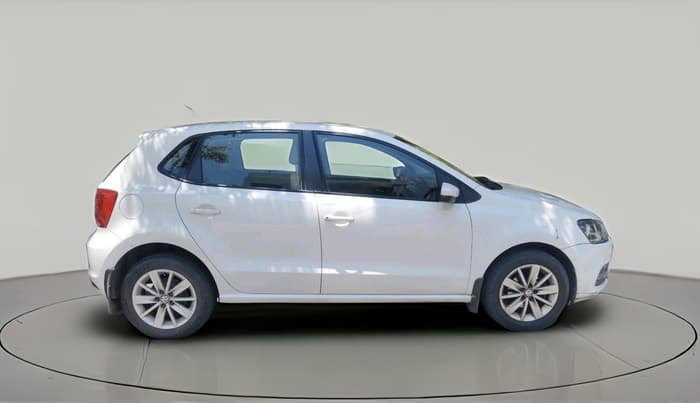2016 Volkswagen Polo HIGHLINE1.2L, Petrol, Manual, 1,06,734 km, exterior