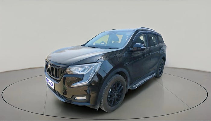 2025 Mahindra XUV700 AX 7 D AT 7 STR, Diesel, Automatic, 2,304 km, exterior