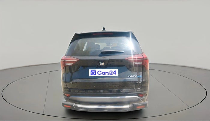 2025 Mahindra XUV700 AX 7 D AT 7 STR, Diesel, Automatic, 2,304 km, exterior