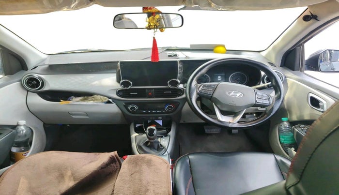 2024 Hyundai GRAND I10 NIOS SPORTZ AMT 1.2 KAPPA VTVT, CNG, Automatic, 90,392 km, interior
