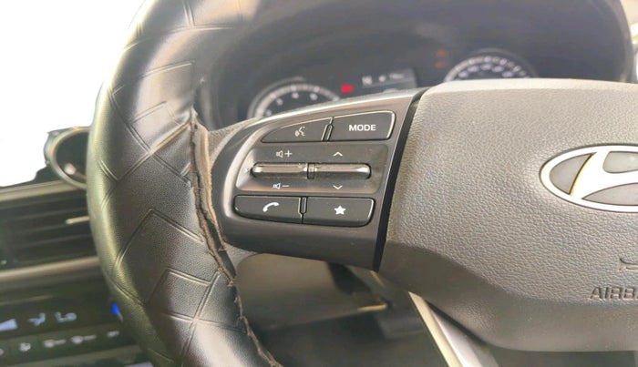 2024 Hyundai GRAND I10 NIOS SPORTZ AMT 1.2 KAPPA VTVT, CNG, Automatic, 90,392 km, interior