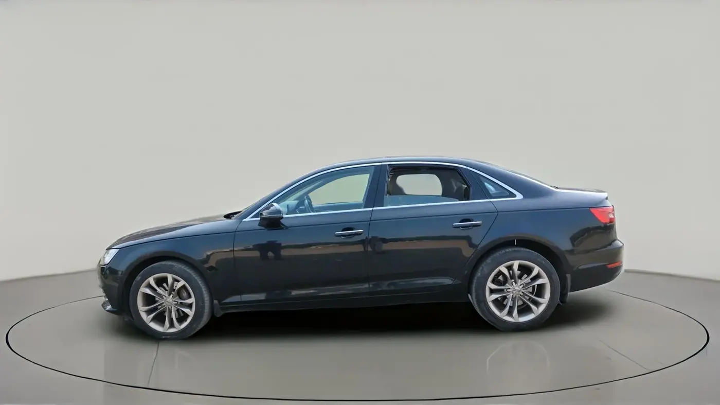 2017 Audi A4 35 TDI Technology, Diesel, Automatic, 49,200 km, exterior