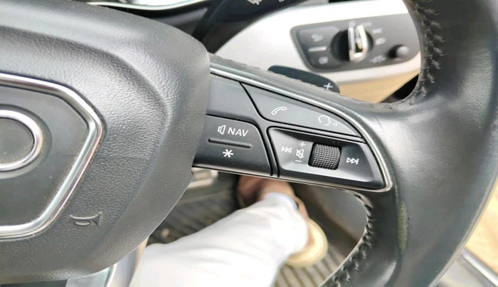 2017 Audi A4 35 TDI Technology, Diesel, Automatic, 49,200 km, interior