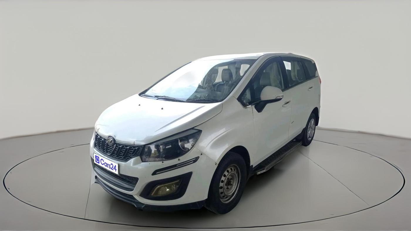 2018 Mahindra MARAZZO M2 8 STR, Diesel, Manual, 1,75,172 km, exterior