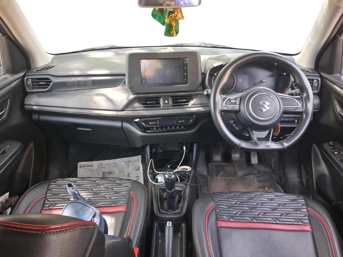 2025 Maruti Swift VXi, Petrol, Manual, 31,648 km, interior