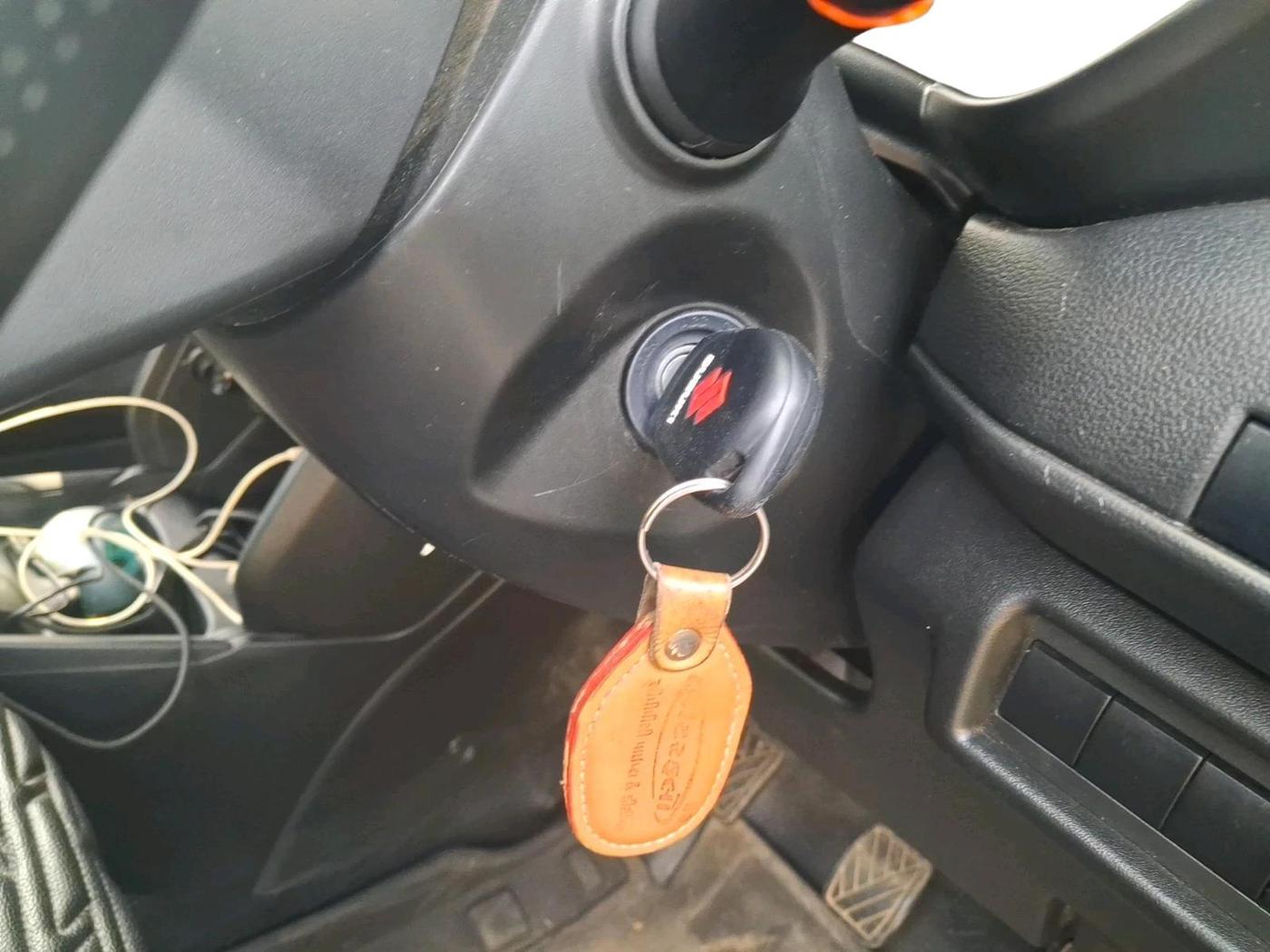 2025 Maruti Swift VXi, Petrol, Manual, 31,648 km, interior