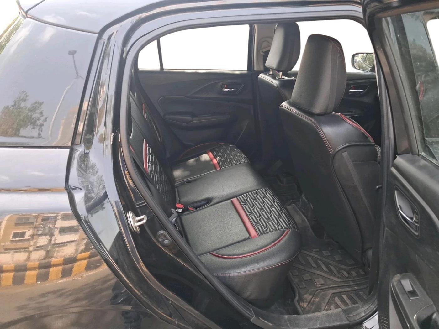 2025 Maruti Swift VXi, Petrol, Manual, 31,648 km, interior