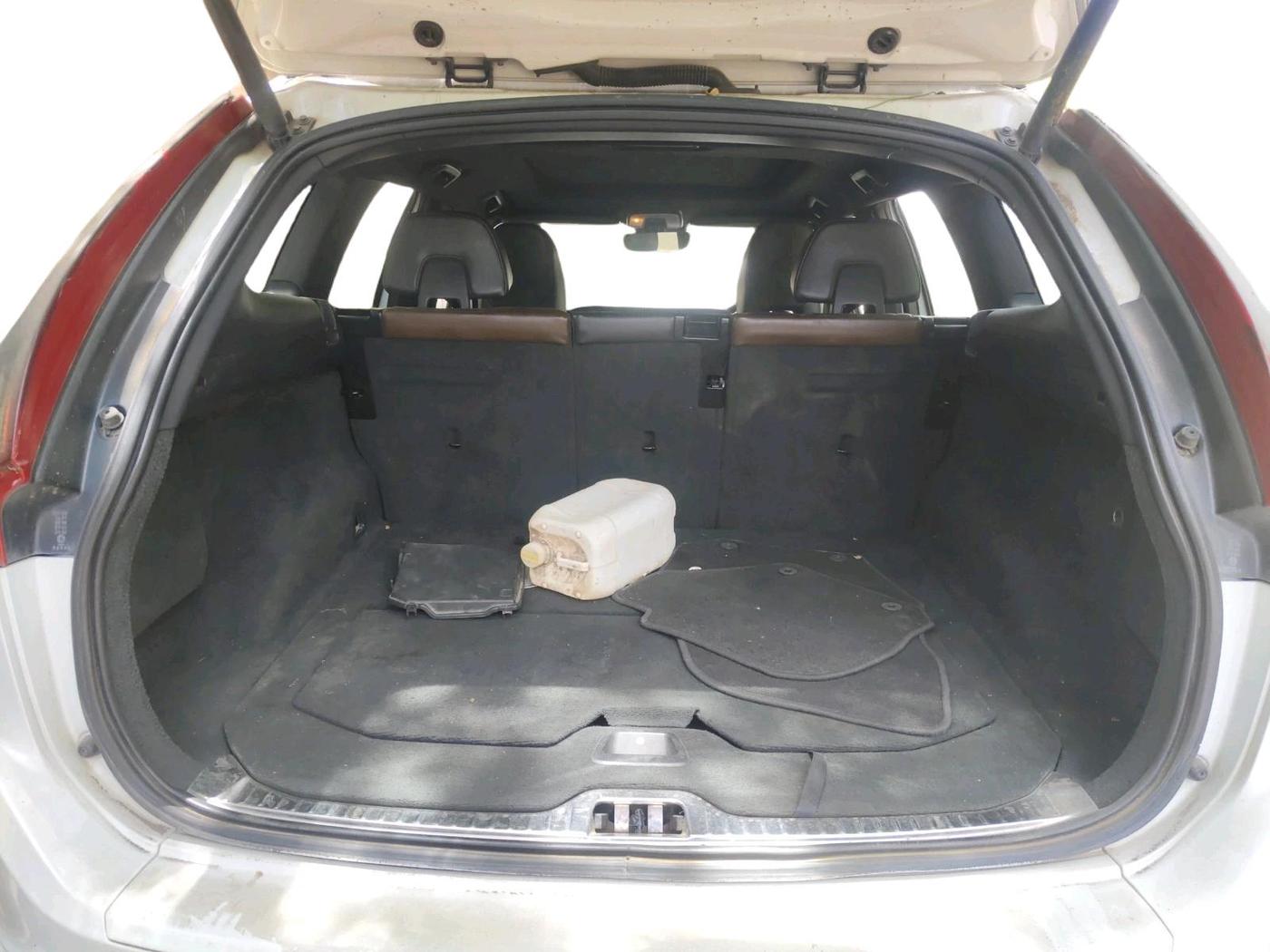 2014 Volvo XC 60 D5 SUMMUM, Diesel, Automatic, 1,05,925 km, exterior