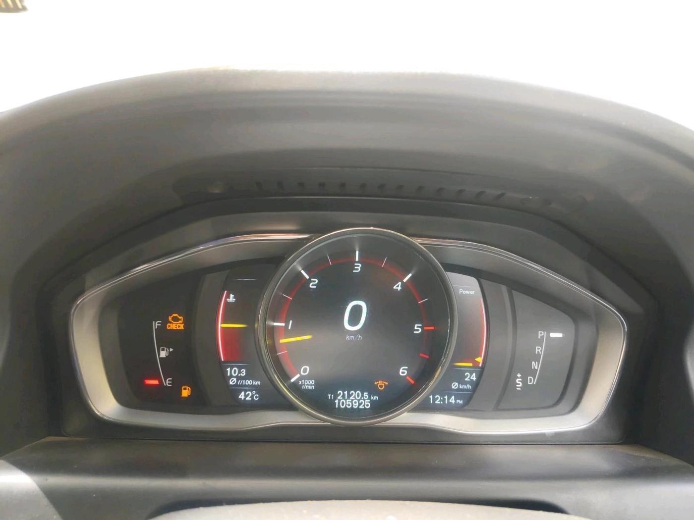 2014 Volvo XC 60 D5 SUMMUM, Diesel, Automatic, 1,05,925 km, interior