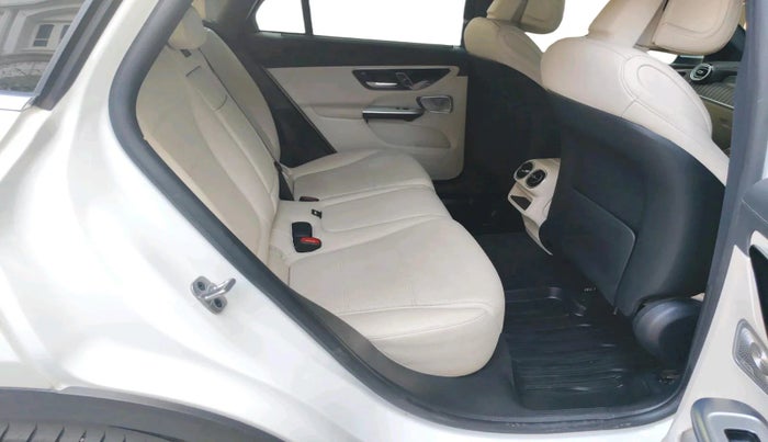 2024 Mercedes Benz GLC CLASS 220d 4MATIC, Diesel, Automatic, 7,066 km, interior