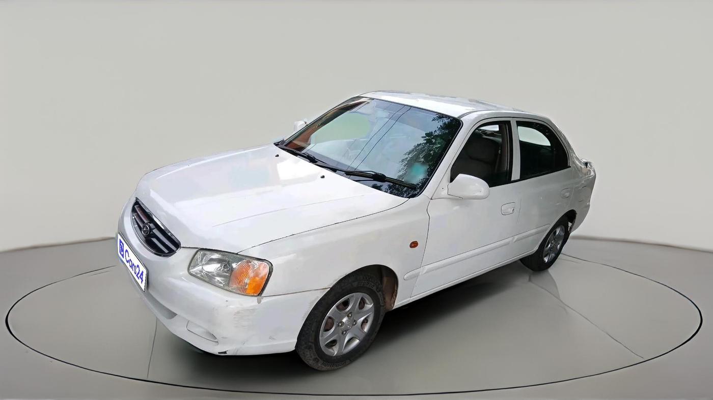2011 Hyundai Accent GLE, CNG, Manual, 1,54,454 km, exterior