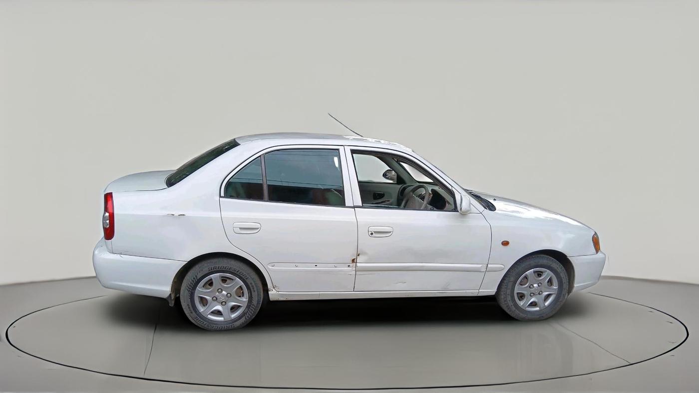 2011 Hyundai Accent GLE, CNG, Manual, 1,54,454 km, exterior