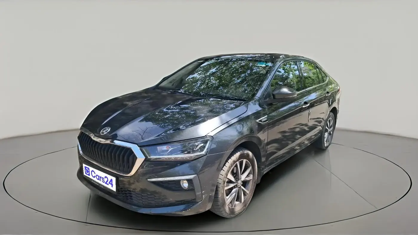 2023 Skoda SLAVIA STYLE 1.0L TSI MT, Petrol, Manual, 65,439 km, exterior