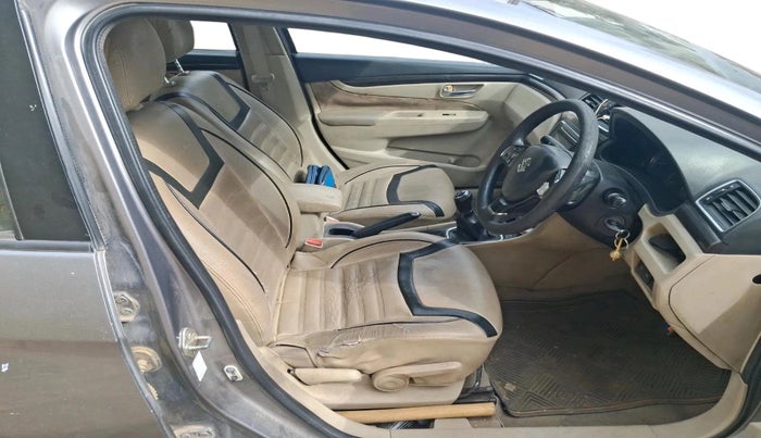 2016 Maruti Ciaz VDI+ SHVS, Diesel, Manual, 1,33,996 km, interior