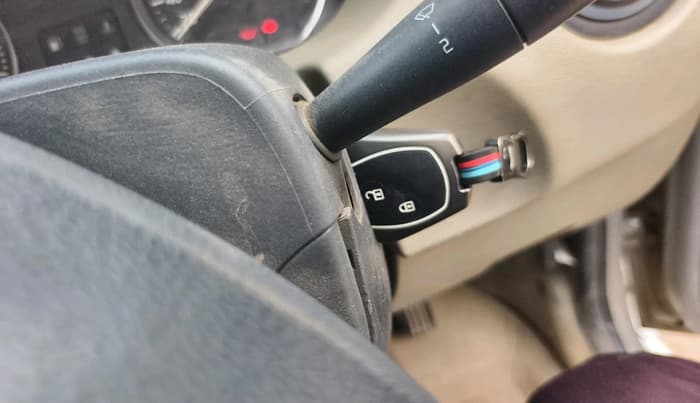 2014 Nissan Terrano XL D PLUS, Diesel, Manual, 1,26,915 km, interior
