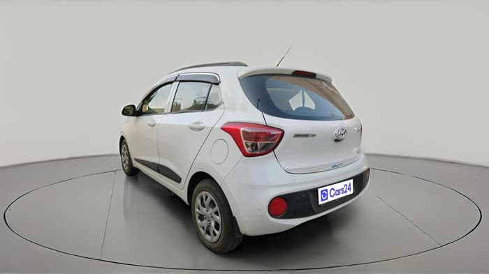 2018 Hyundai Grand i10 SPORTZ 1.2 KAPPA VTVT, CNG, Manual, 59,039 km, exterior