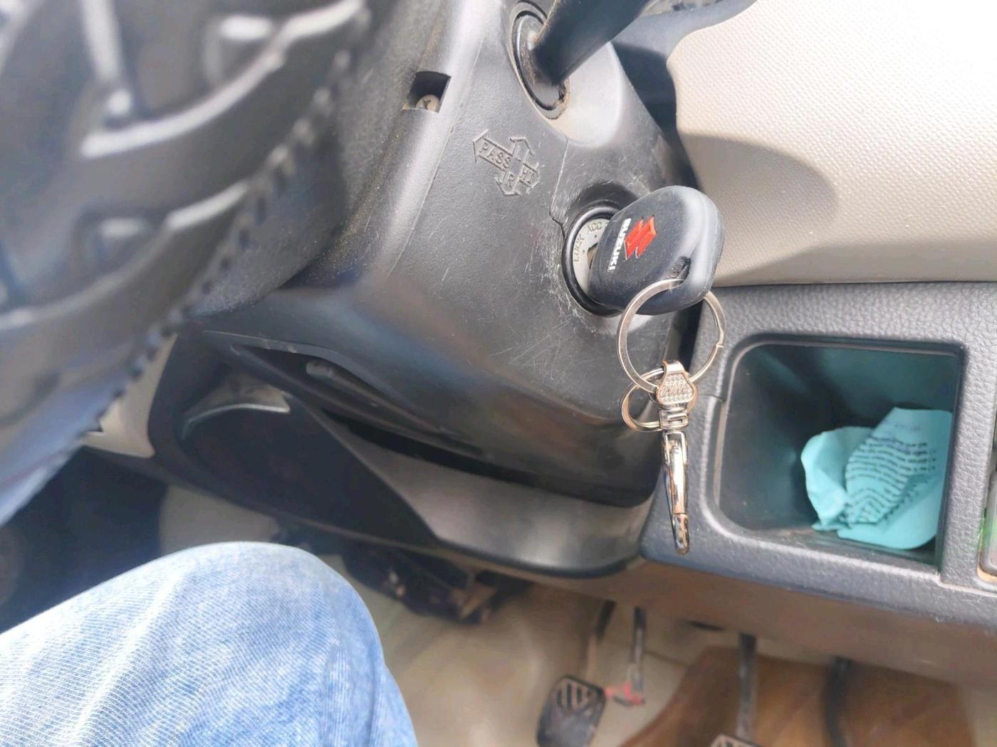 2015 Maruti Wagon R 1.0 VXI, CNG, Manual, 1,29,135 km, interior