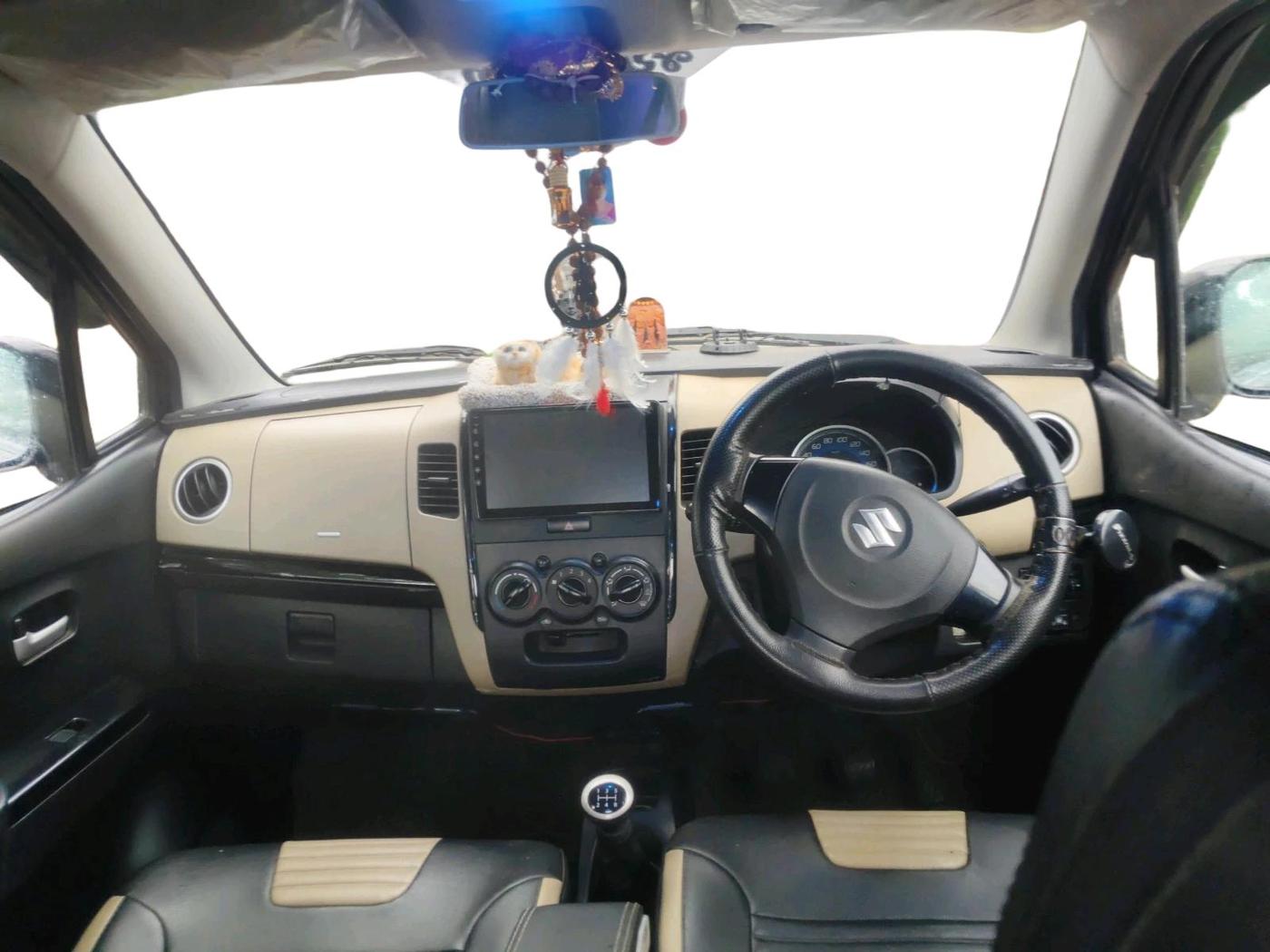 2018 Maruti Wagon R 1.0 VXI, CNG, Manual, 54,147 km, interior