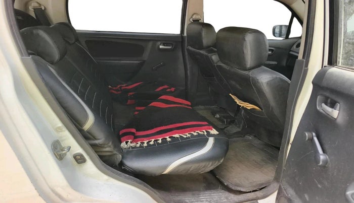 2011 Maruti Wagon R 1.0 LXI, CNG, Manual, 1,31,068 km, interior
