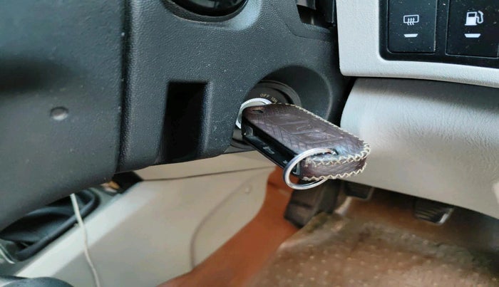 2022 Mahindra Scorpio S11 2WD, Diesel, Manual, 1,00,469 km, interior