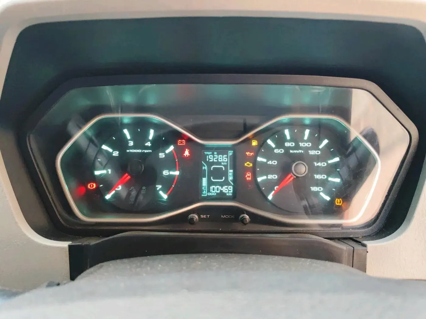 2022 Mahindra Scorpio S11 2WD, Diesel, Manual, 1,00,469 km, interior