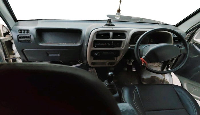 2012 Maruti Eeco 5 STR, CNG, Manual, 1,35,862 km, interior