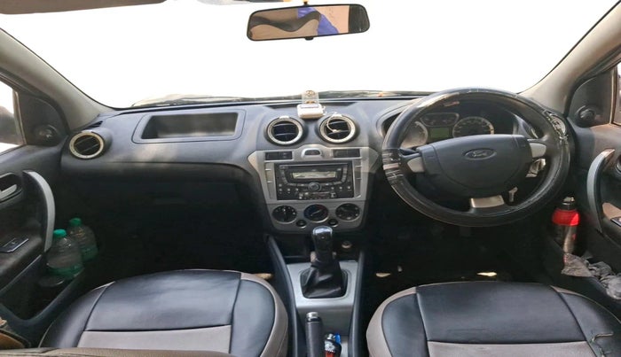 2011 Ford Fiesta SXI 1.4 DIESEL, Diesel, Manual, 1,79,024 km, interior
