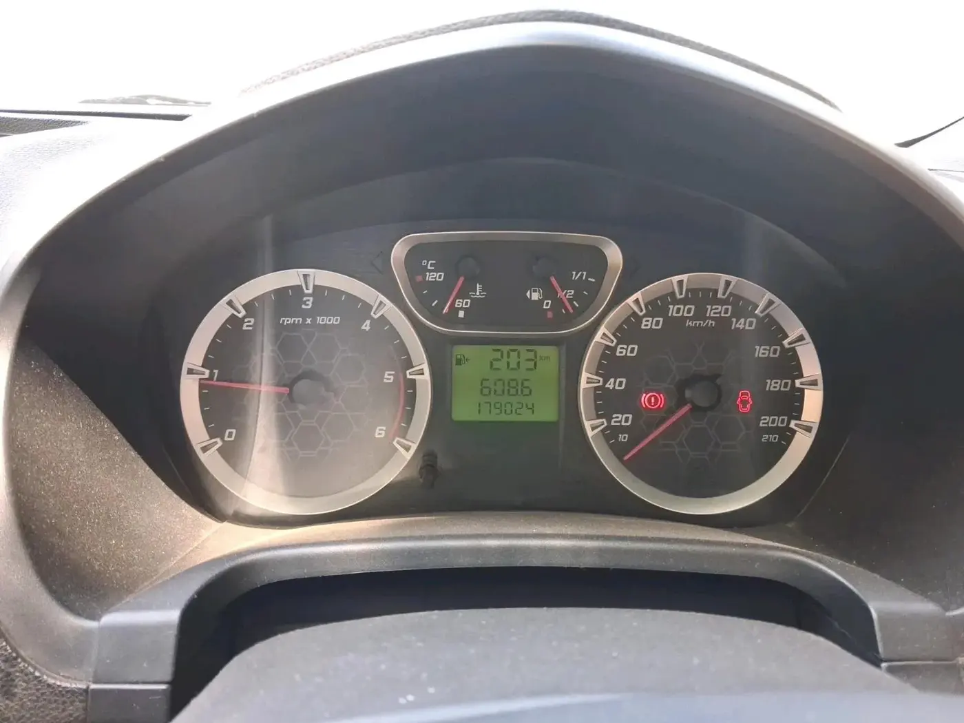 2011 Ford Fiesta SXI 1.4 DIESEL, Diesel, Manual, 1,79,024 km, interior