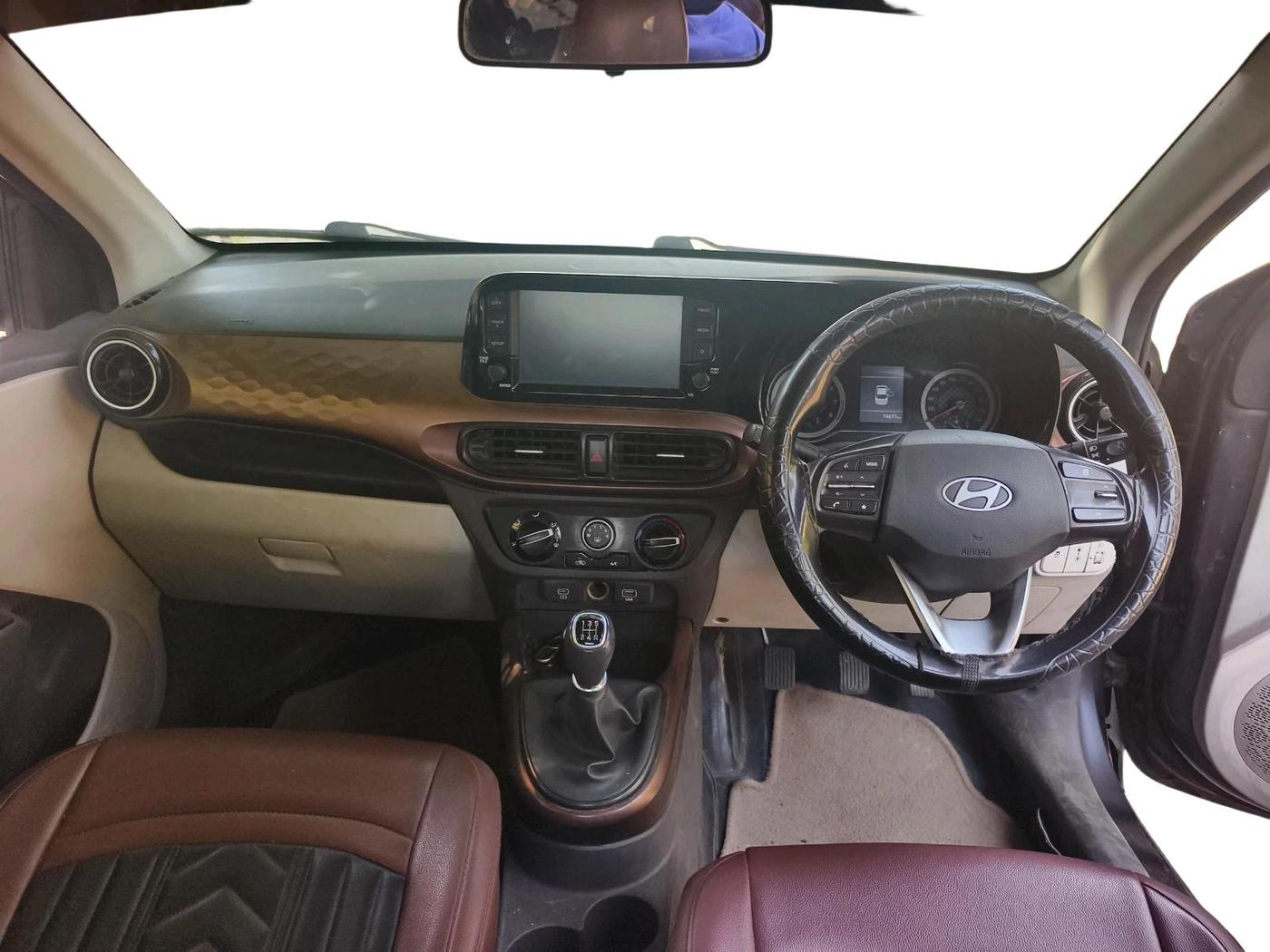 2023 Hyundai AURA SX 1.2 CNG, CNG, Manual, 74,671 km, interior