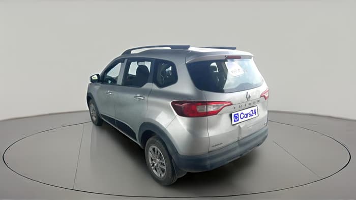 2021 Renault TRIBER RXL MT, Petrol, Manual, 72,850 km, exterior