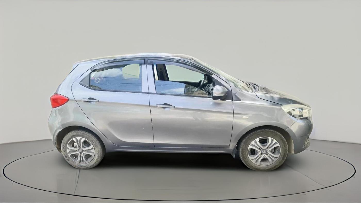 2019 Tata Tiago XZA PETROL, Petrol, Automatic, 1,24,133 km, exterior