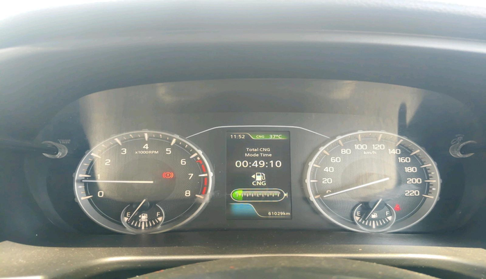 2024 Maruti BREZZA ZXI S-CNG, CNG, Manual, 61,029 km, interior