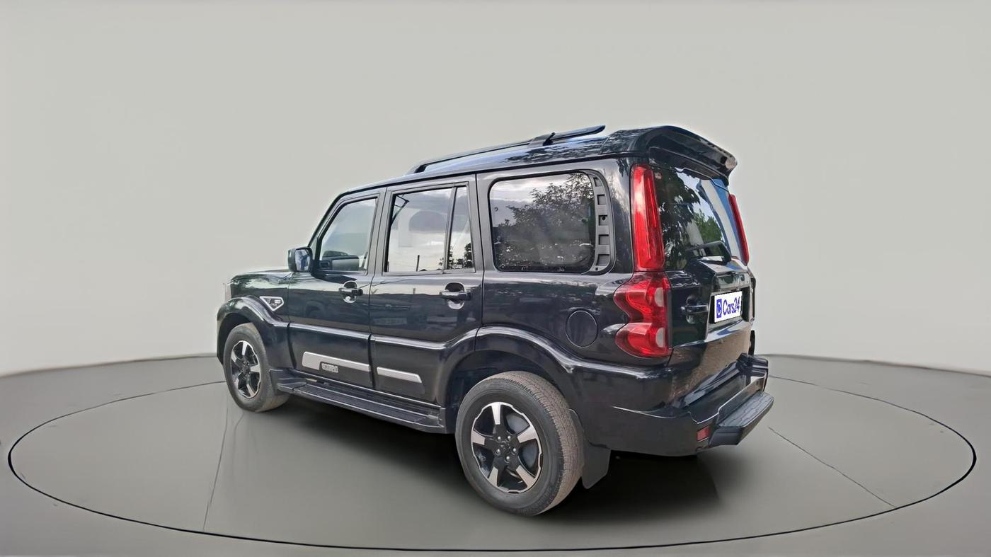 2023 Mahindra SCORPIO CLASSIC S11 7STR, Diesel, Manual, 48,957 km, exterior