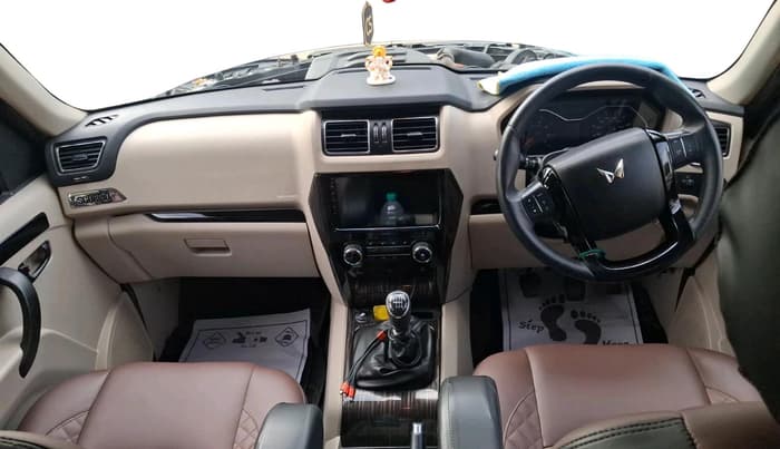 2023 Mahindra SCORPIO CLASSIC S11 7STR, Diesel, Manual, 48,957 km, interior