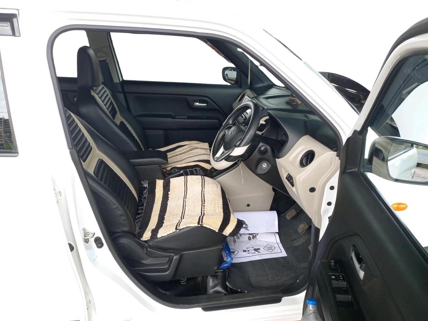 2023 Maruti New Wagon-R VXI 1.0, Petrol, Manual, 19,021 km, interior