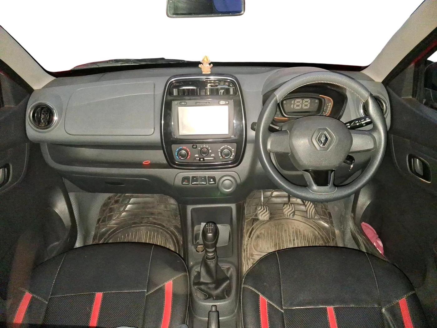 2016 Renault Kwid RXT 0.8, Petrol, Manual, 39,221 km, interior