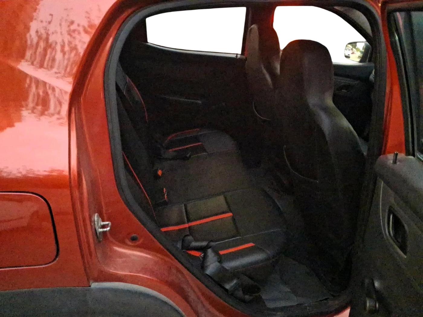 2016 Renault Kwid RXT 0.8, Petrol, Manual, 39,221 km, interior