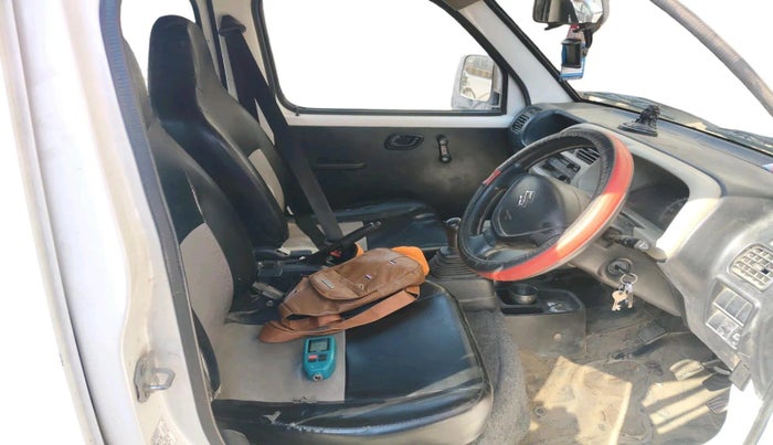 2019 Maruti Eeco 5 STR WITH A/C+HTR, CNG, Manual, 1,17,678 km, interior